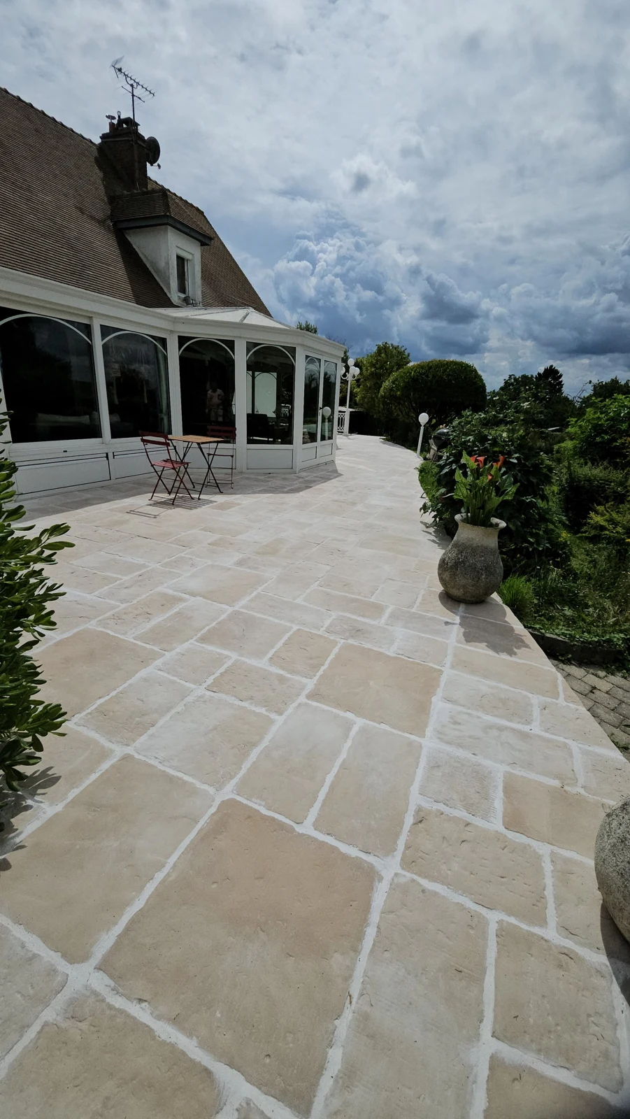 Terrasse en pierre